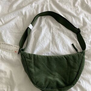 Uniqlo Olive Round Corduroy Bag